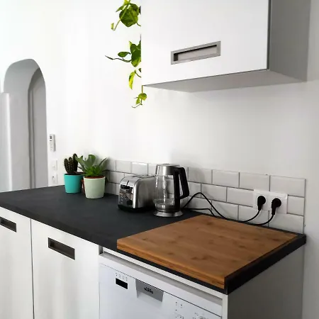 Apartment Beautifully Bright In Old Town