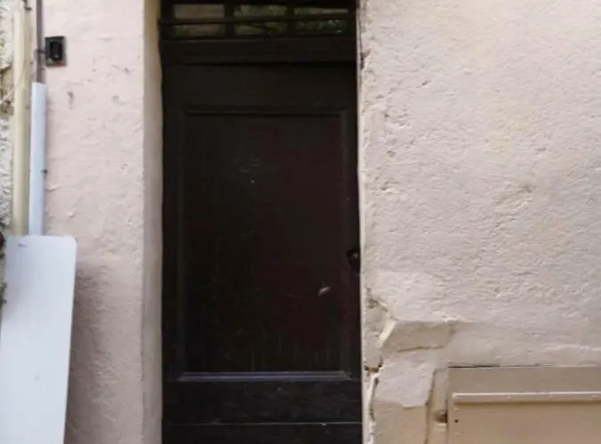 Apartmán Beautifully Bright In Old Town Saint Tropez